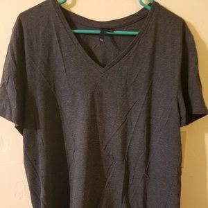 2/$8 - Bundle and Save 💛 H & M - Navy T-shirt